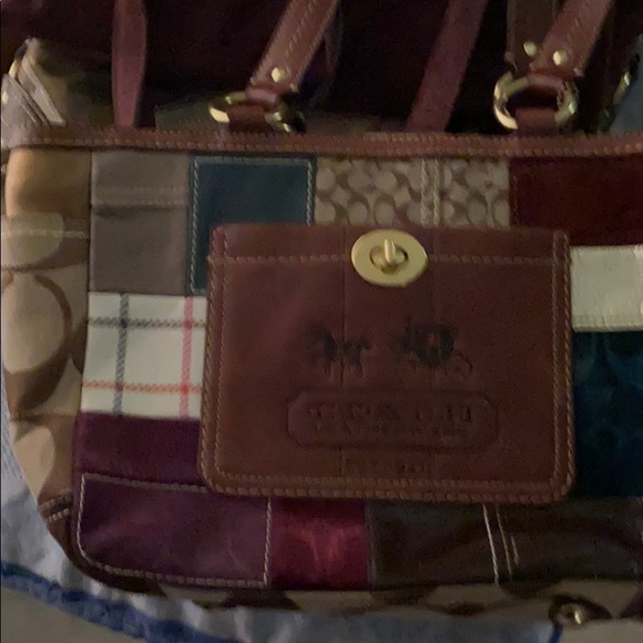 Purses - Picture 3 of 5